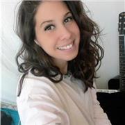 PROFESORA DE MÚSICA IMPARTE CLASES DE INICIACIÓN MUSICAL, LENGUAJE MUSICAL, SAXOFÓN Y PIANO